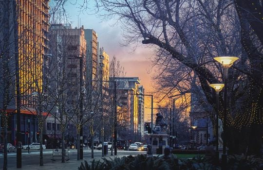 3 NIGHTS ADELAIDE + RIVER CRUISE, HAHNDORF & ADELAIDE HILLS TOUR